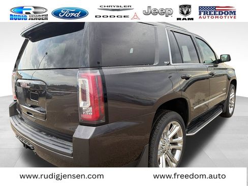 Used 2018 GMC Yukon SLT w/ Premium Edition AWD/4WD image 5