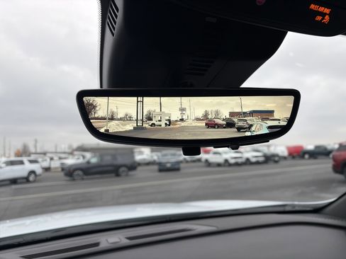 New 2026 Chevrolet Traverse Z71 w/ Driver Confidence Package image 28