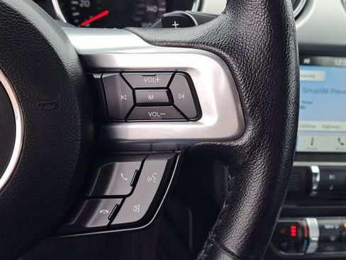 Used 2016 Ford Mustang Premium image 13