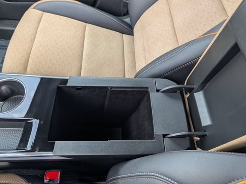 Used 2026 Chevrolet Equinox ACTIV w/ Convenience Package III FWD image 18