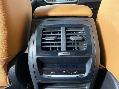 Certified 2024 BMW X3 xDrive30i w/ Convenience Package image 25