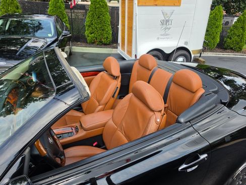 Used 2004 Lexus SC 430 Convertible w/ Preferred Accessory Pkg RWD image 7