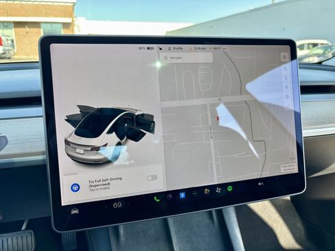 Used 2021 Tesla Model 3 Long Range AWD/4WD image 27