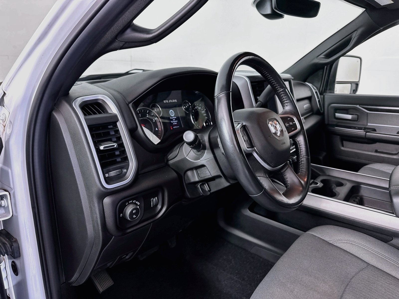 Used 2023 RAM 2500 Big Horn w/ Level 1 Equipment Group AWD/4WD image 9