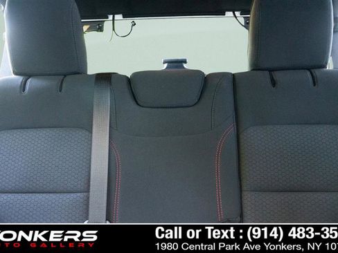 Used 2023 Jeep Wrangler Unlimited Rubicon w/ Safety Group image 52