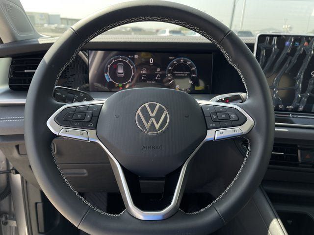 New 2026 Volkswagen Tiguan SE AWD/4WD image 14