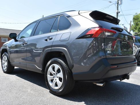 Used 2021 Toyota RAV4 LE FWD image 33