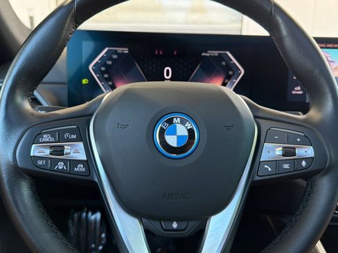 Certified 2023 BMW i4 eDrive35 RWD image 29