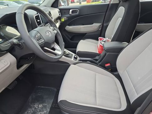 New 2026 Hyundai Venue SEL image 4