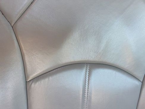 Used 2014 Chevrolet Traverse LT image 34