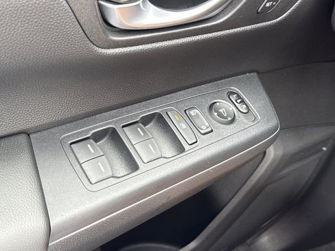 Used 2025 Honda CR-V Sport-L image 18
