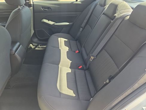 Certified 2025 Nissan Altima 2.5 S FWD image 13
