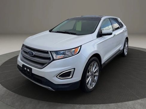 Used 2017 Ford Edge Titanium w/ Canadian Touring Package AWD/4WD image 3