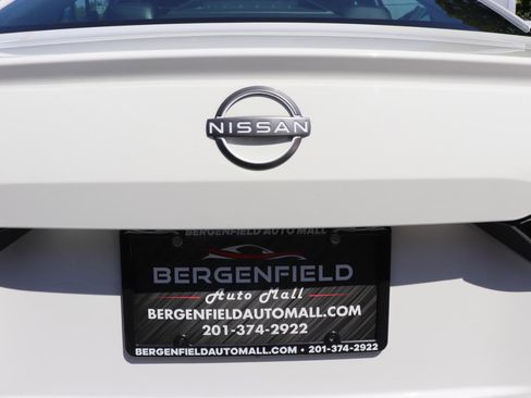 Used 2024 Nissan Altima 2.5 SR FWD image 53