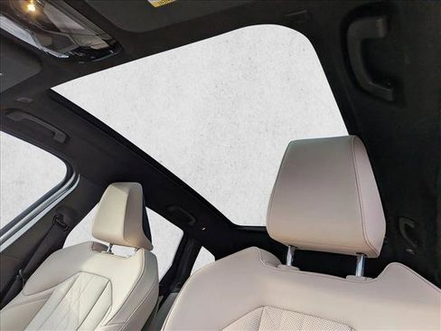 Used 2025 BMW X3 xDrive30i w/ Premium Package image 14