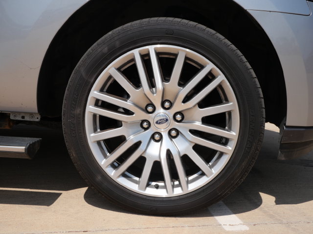 Used 2023 Ford Expedition Limited AWD/4WD image 7