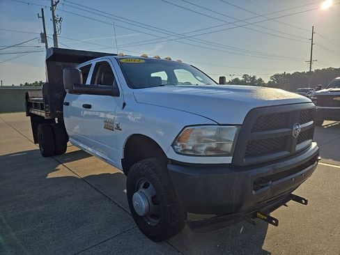 Used 2014 RAM 3500 Tradesman w/ Max Tow Package image 1