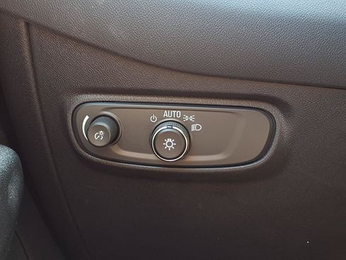 Used 2024 Chevrolet Equinox RS w/ RS Leather Package FWD image 15