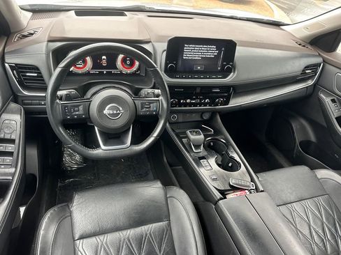 Used 2023 Nissan Rogue Platinum w/ Platinum Premium Package image 21