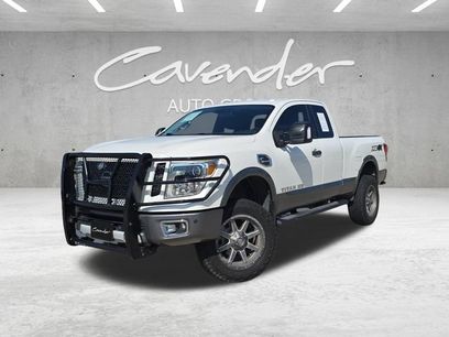Used 2017 Nissan Titan PRO-4X w/ Pro-4x Convenience Package