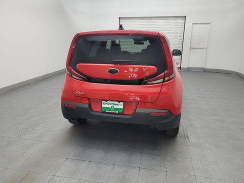 Used 2020 Kia Soul LX FWD image 7