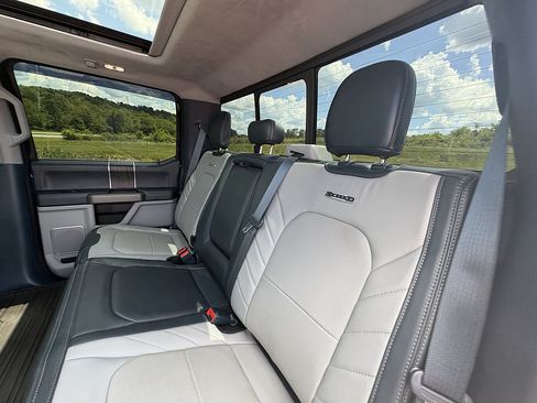 Used 2022 Ford F350 Limited AWD/4WD image 19