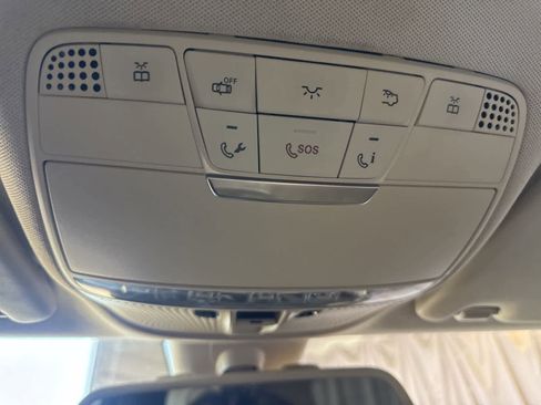 Used 2017 Mercedes-Benz C 300 Sedan image 23