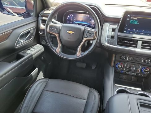 Used 2022 Chevrolet Tahoe High Country AWD/4WD image 17