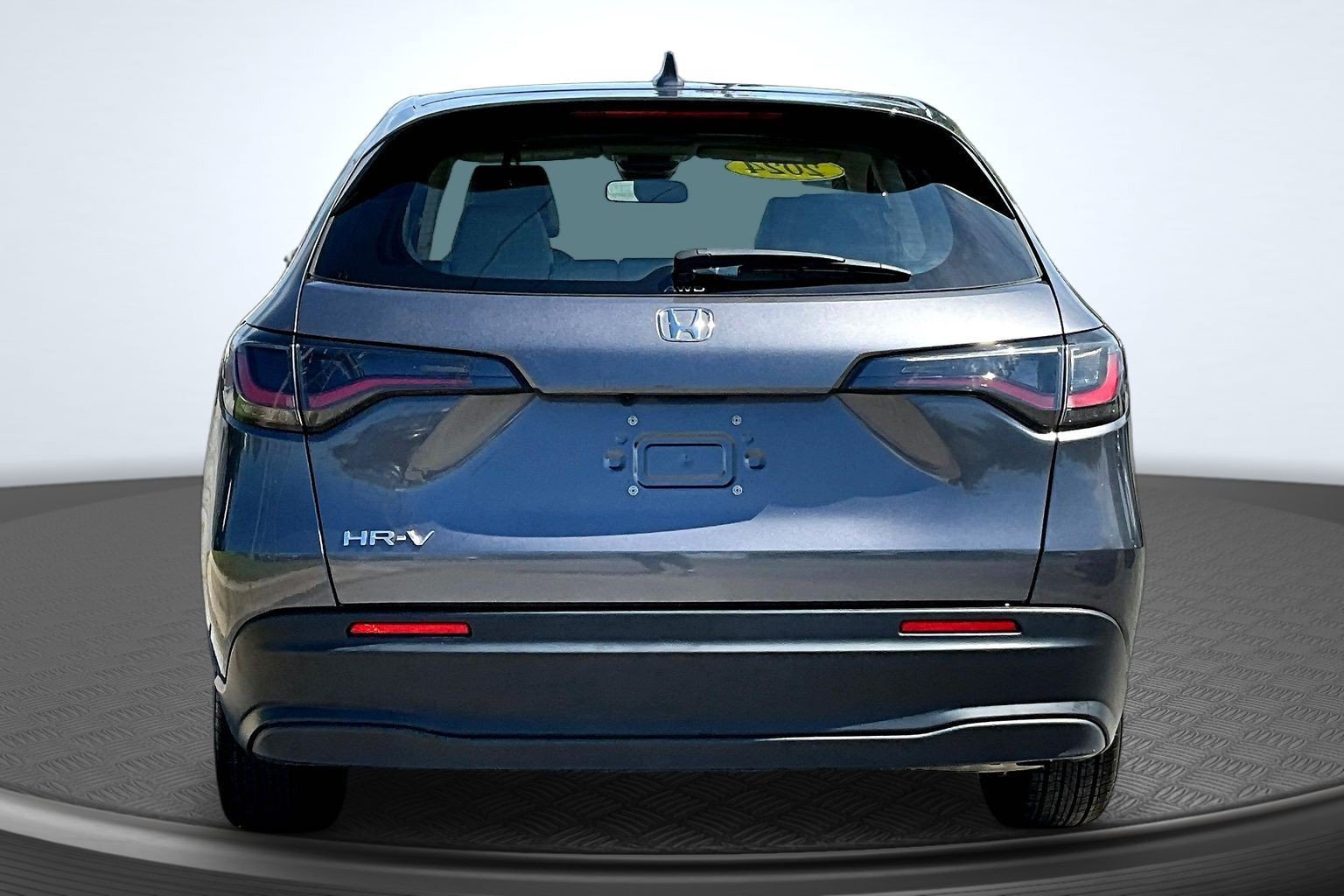 Used 2024 Honda HR-V LX image 4