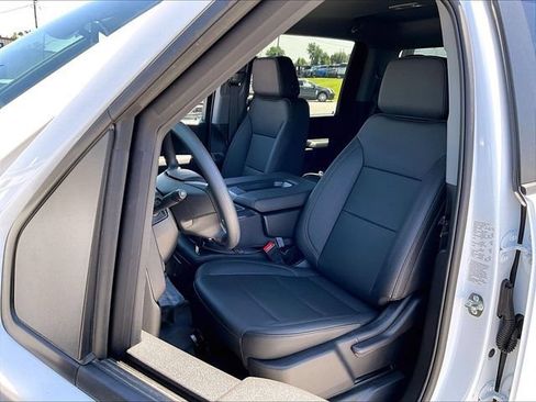 New 2026 Chevrolet Silverado 2500 W/T w/ WT Convenience Package AWD/4WD image 10