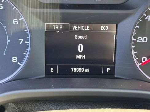 Used 2018 GMC Acadia SLE image 17