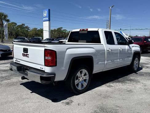 Used 2015 GMC Sierra 1500 SLE w/ SLE Value Package image 7