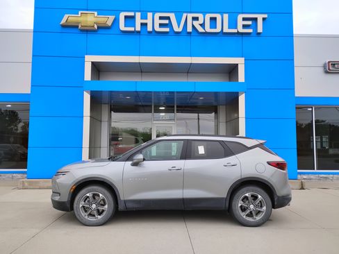 Used 2023 Chevrolet Blazer LT w/ Convenience Package AWD/4WD image 7