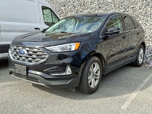 Used 2019 Ford Edge SEL w/ Equipment Group 201A image 3