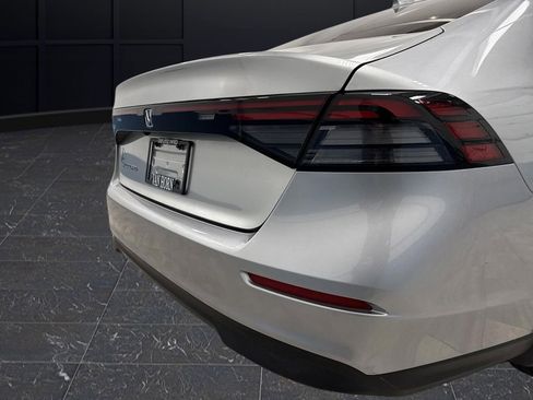 Used 2024 Honda Accord EX image 30