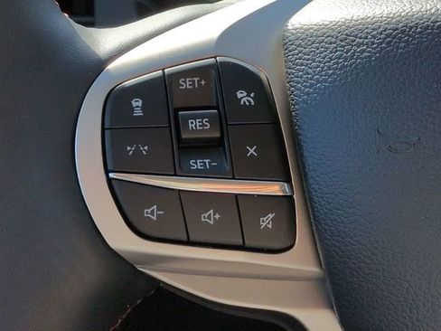 New 2026 Ford Explorer Active w/ Active Comfort Package image 30