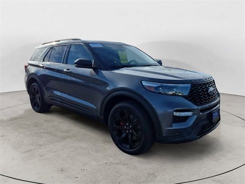 Certified 2022 Ford Explorer ST w/ Equipment Group 401A image 7