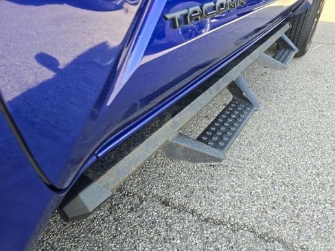 Used 2024 Toyota Tacoma TRD Sport w/ TRD Sport Premium Package image 27