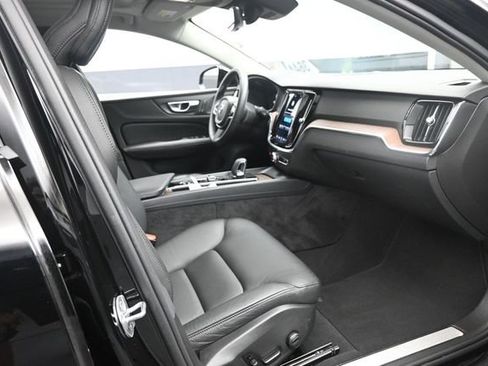 Certified 2023 Volvo S60 B5 Plus FWD image 26