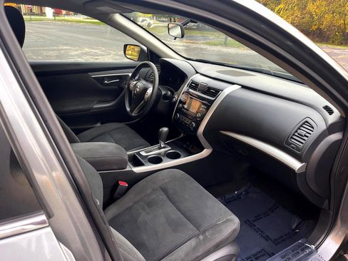 Used 2015 Nissan Altima 2.5 S w/ Power Driver Seat Package FWD image 33