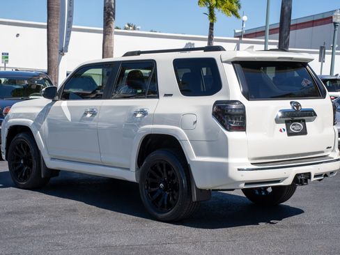 Used 2022 Toyota 4Runner Limited image 7