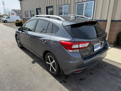 Used 2019 Subaru Impreza 2.0i Premium image 6