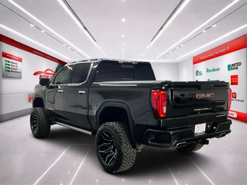 Used 2022 GMC Sierra 1500 Denali w/ Denali Premium Package AWD/4WD image 5