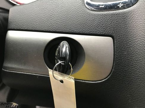 Certified 2019 Dodge Grand Caravan GT image 19