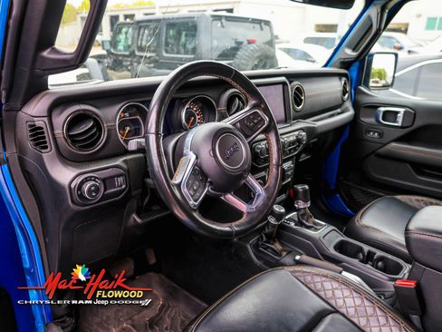 Used 2023 Jeep Gladiator Overland image 3