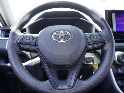 Certified 2025 Toyota RAV4 LE AWD/4WD image 20