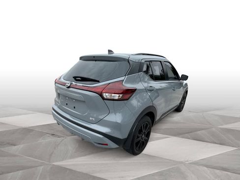 Used 2023 Nissan Kicks SR FWD image 8