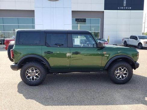 New 2025 Ford Bronco Badlands AWD/4WD image 10