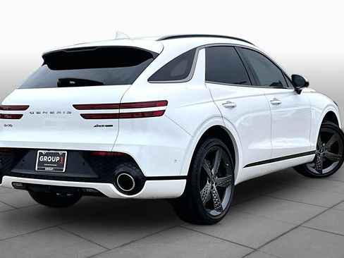 Used 2023 Genesis GV70 3.5T Sport w/ Sport Prestige Package AWD/4WD image 12