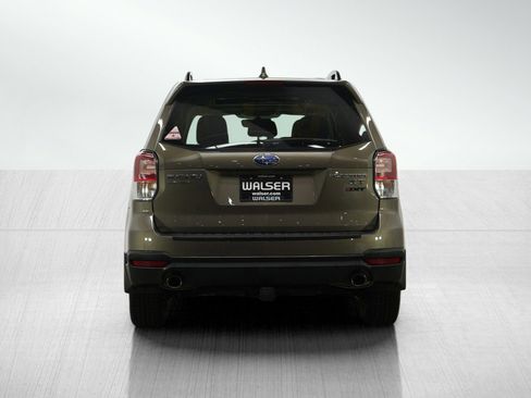 Used 2017 Subaru Forester 2.0XT Touring w/ Popular Package #2 image 4